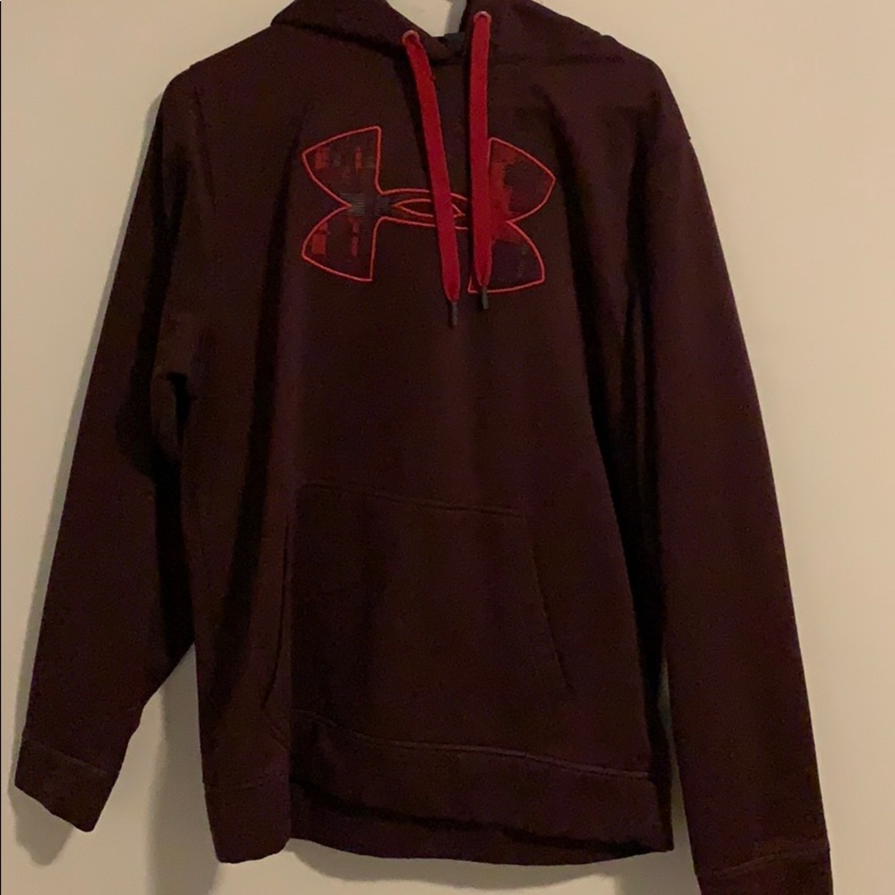 maroon under armour hoodie